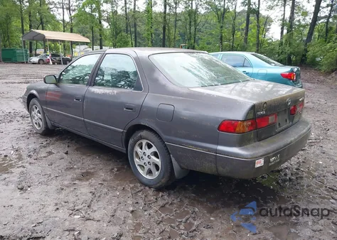 1997 Toyota Camry Xle V6 из США, поврежденный, VIN 4T1BF22K3VU014200